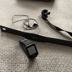 Garmin fr35 running heart rate monitor with strap